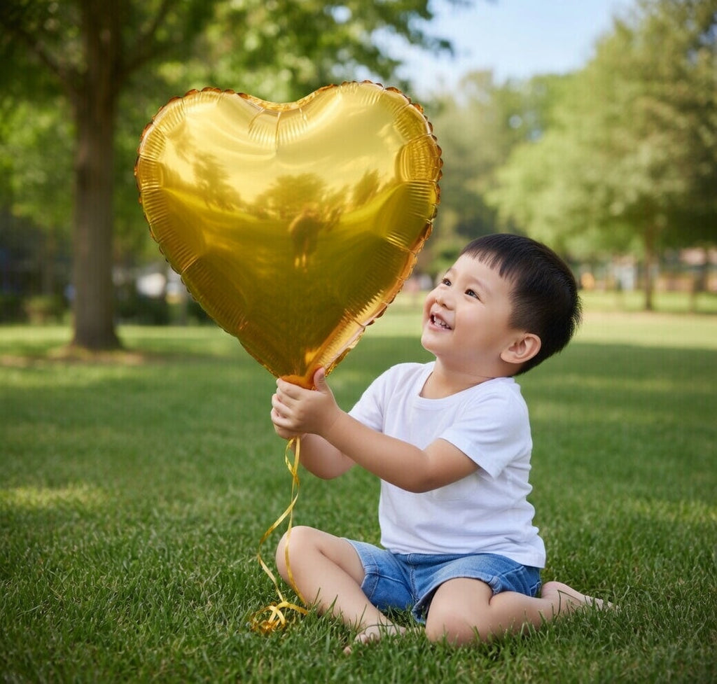 Gold Heart Foil Balloons — 10-Pack of 18-Inch Gold Heart-Shaped Balloons | Valentine's Day Helium Decoration Balloons | Ideal for Valentine's Day, Weddings, Birthday Parties, and Baby Showers Vatoyum Balloons